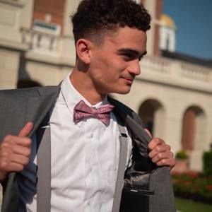 Meet your Posher, Wayne